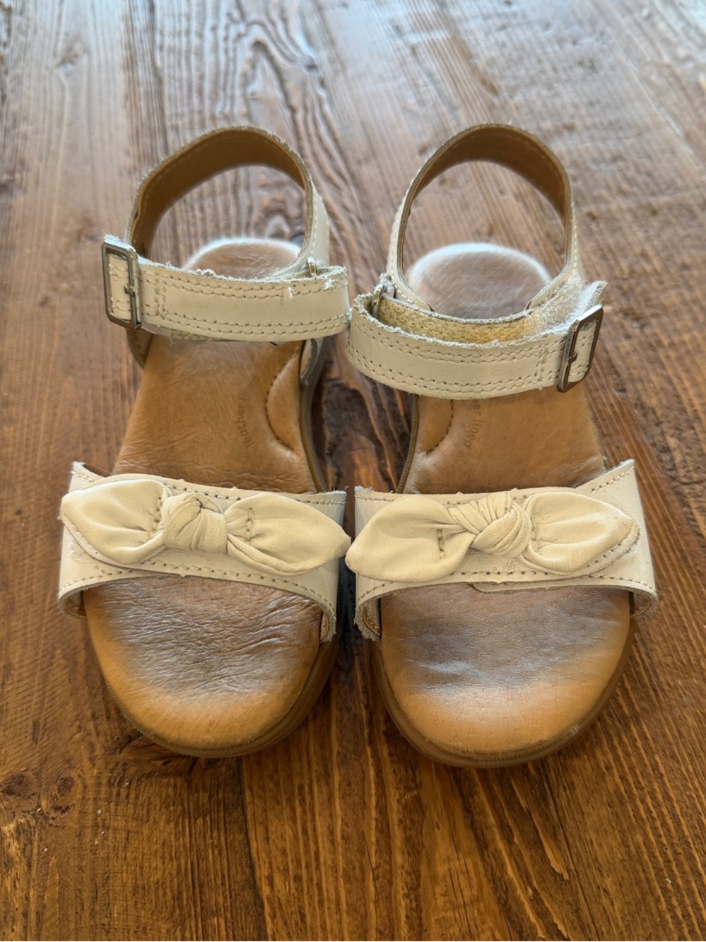 Stride Rite White Bow Strap Sandals for Kids